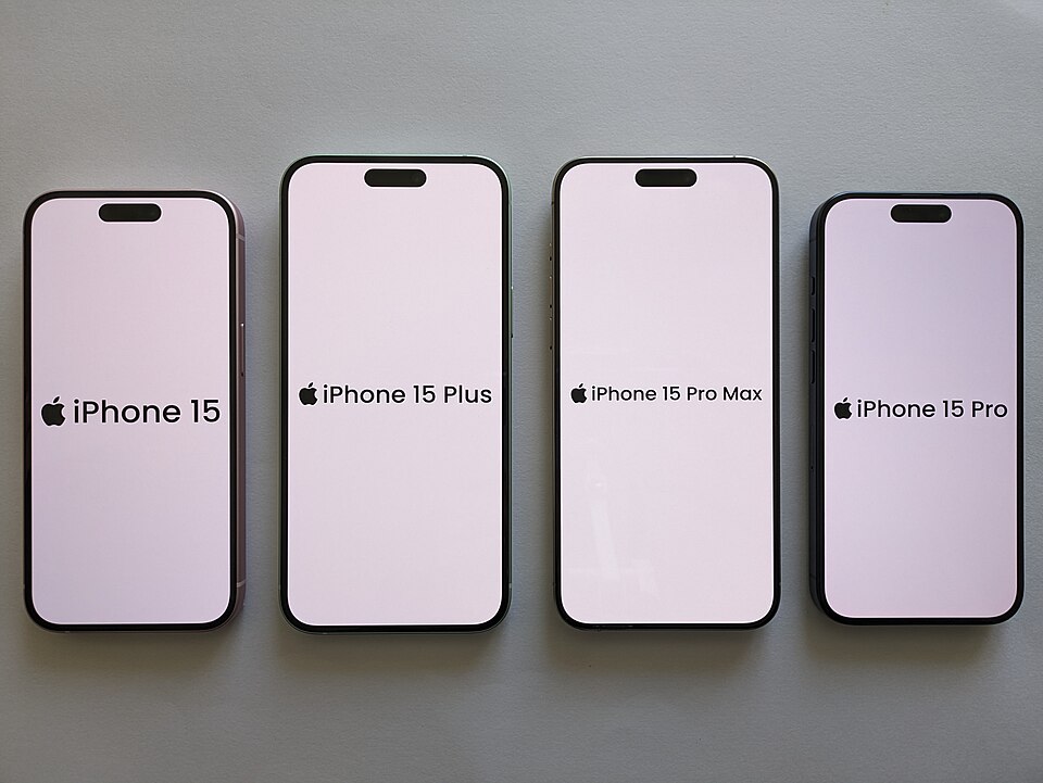 iPhone 15 Pro 256GB — Natural Titanium