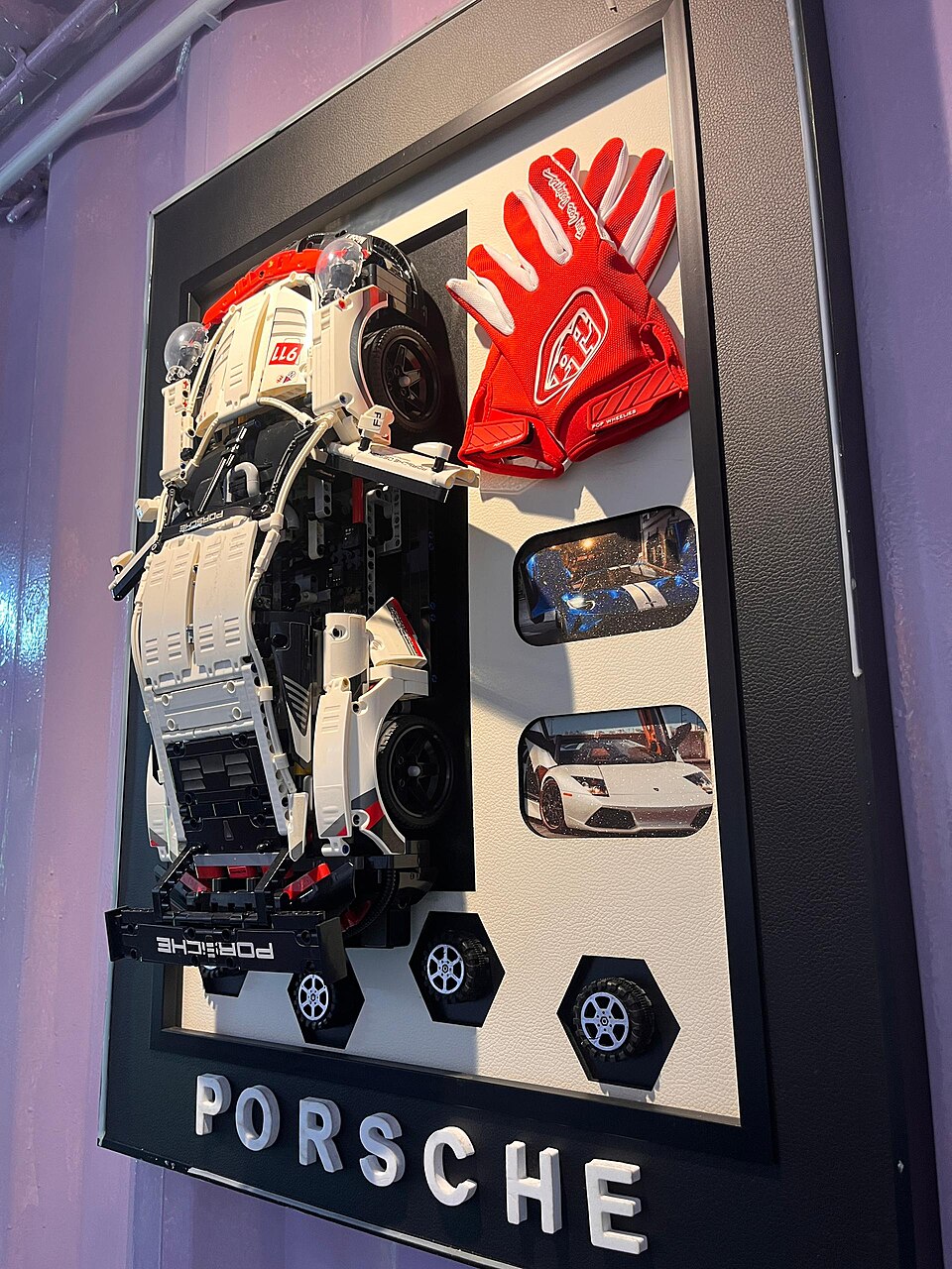 LEGO Technic Porsche 911 GT3 RS — запечатено